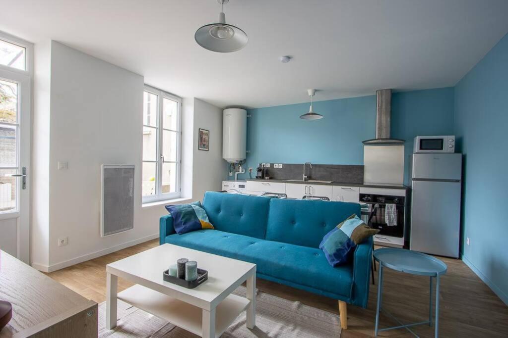 Appartement Avec Terrasse Et Parking, A Meaux Exterior foto